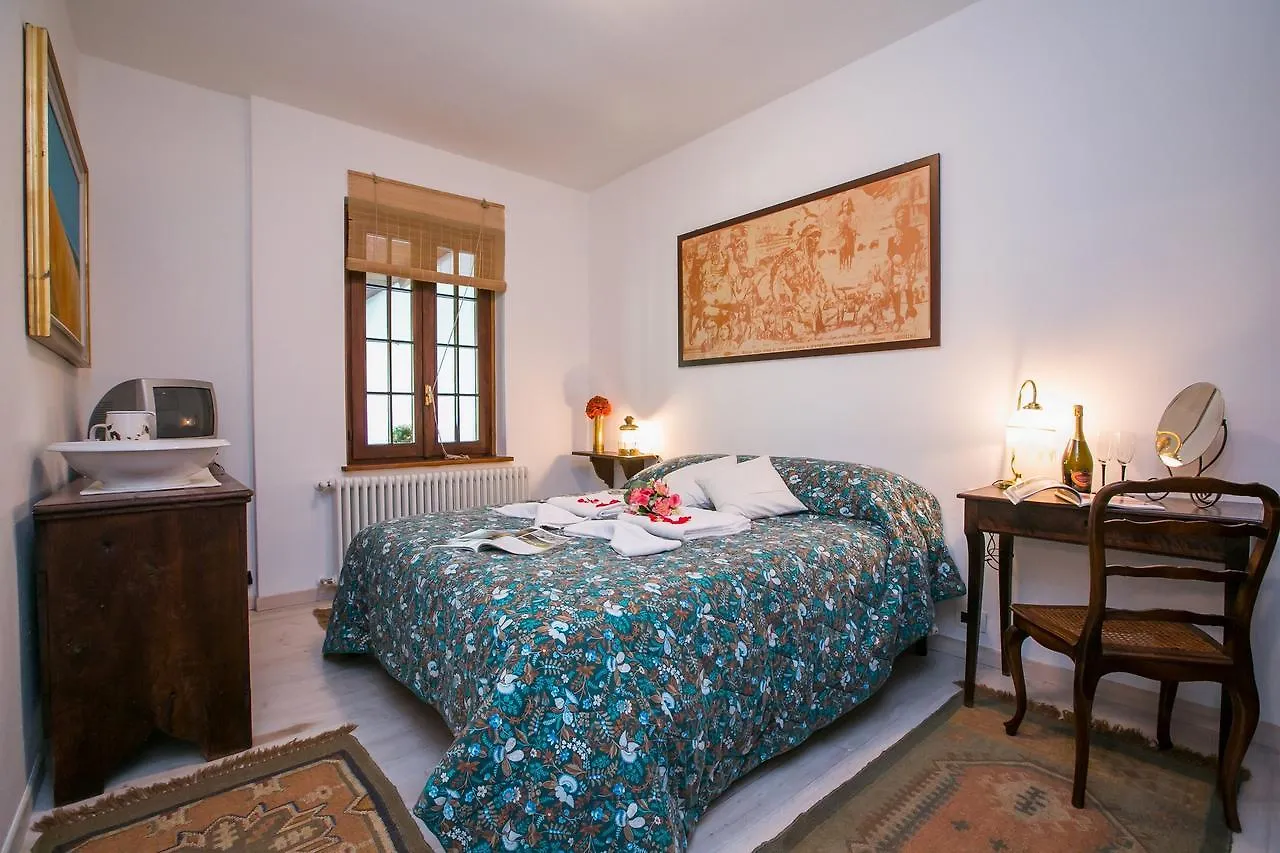 Argegno Chalet Villa
